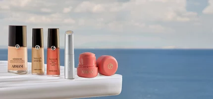 MAKEUP SELECTION