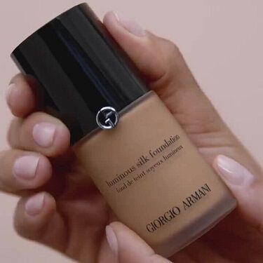 Luminous Silk Lightweight Liquid Foundation 18 ml