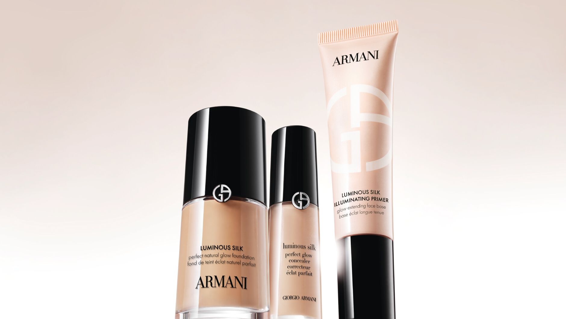 Discover the perfect glow trio composed of LUMINOUS SILK ILLUMINATING PRIMER, LUMINOUS SILK CONCEALER and LUMINOUS SILK FOUNDATION for ultimate blendability, limitless versatility, made-to-measure glow.