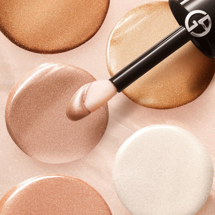 lluminate your features with Luminous Silk