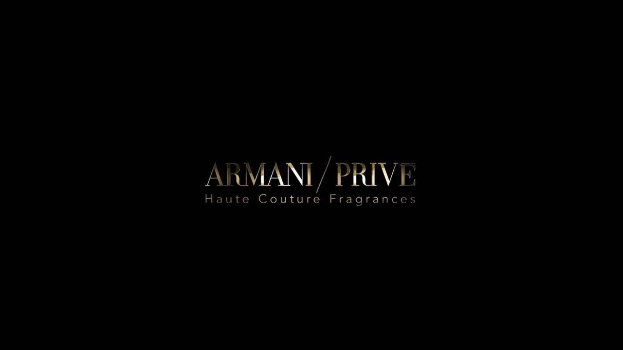 Armani top prive candle