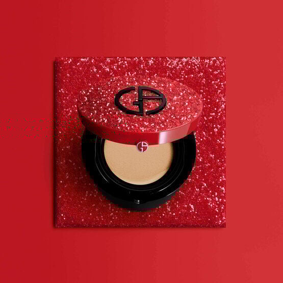 My armani to top go cushion