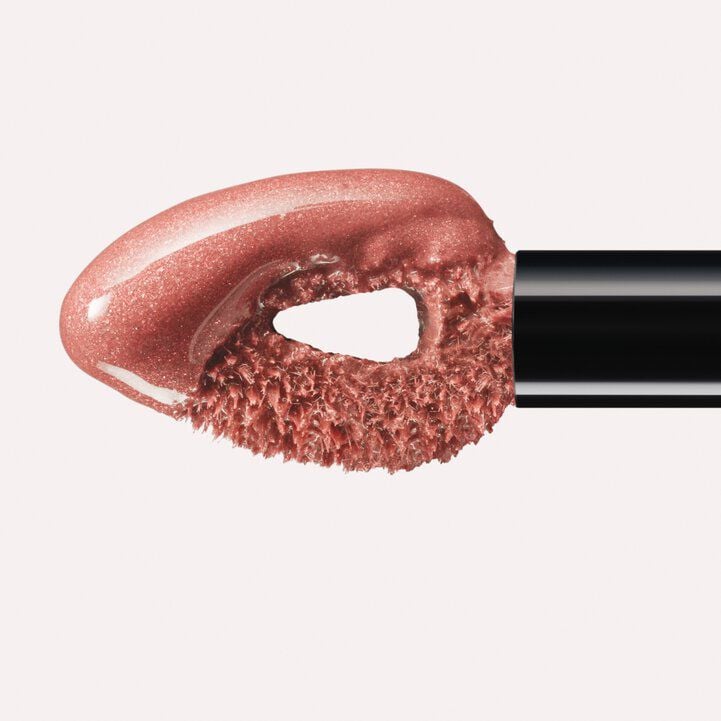 Eye Tint long-lasting liquid eyeshadow