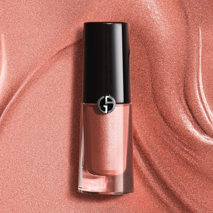 Eye Tint long-lasting liquid eyeshadow