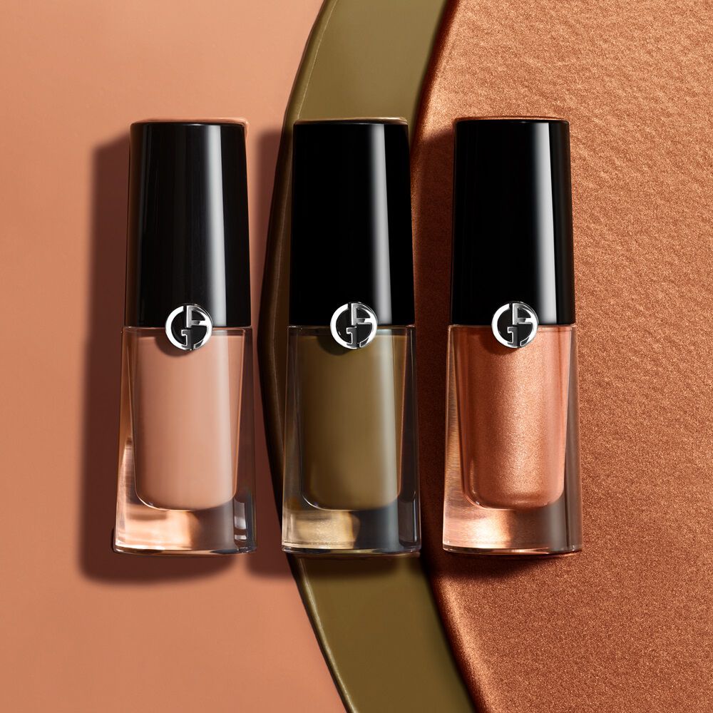 Eye Tint long-lasting liquid eyeshadow