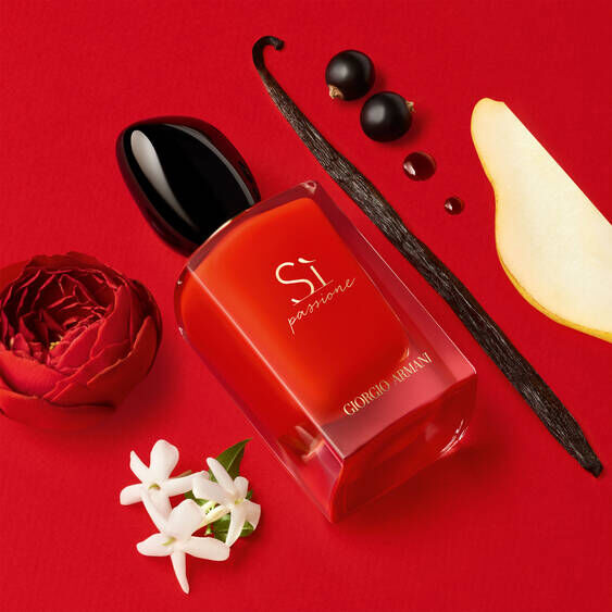 Si red perfume review shop