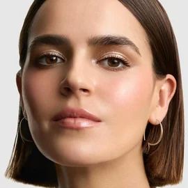 Armani glow