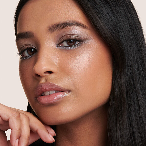Eye Tint ombre a paupieres liquide longue tenue